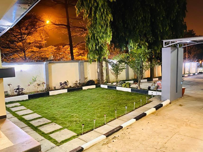 Mayfair Hotel Maitama Abuja Dış mekan fotoğraf