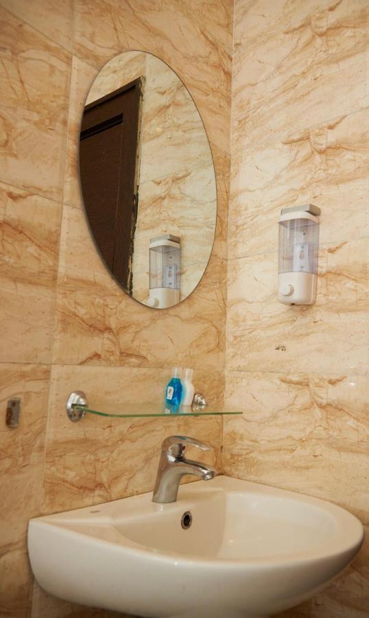Mayfair Hotel Maitama Abuja Dış mekan fotoğraf