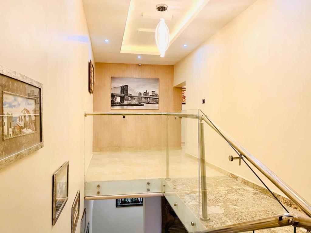 Mayfair Hotel Maitama Abuja Dış mekan fotoğraf